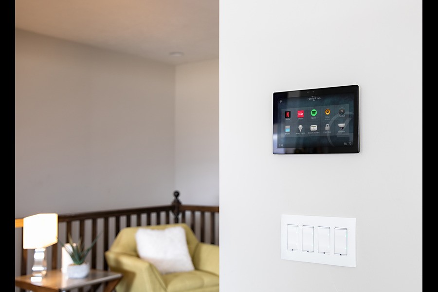Smart home automation interface devices.